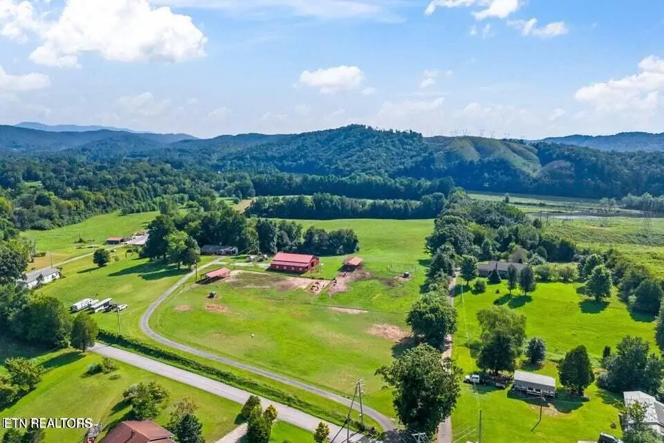 786 Swan Pond Circle Rd, Harriman, TN 37748 - #1