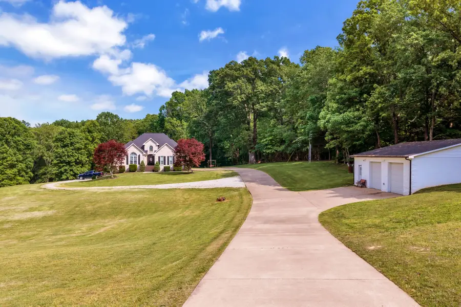 1004 Little Bartons Creek Rd, Cumberland Furnace, TN 37051 - #3