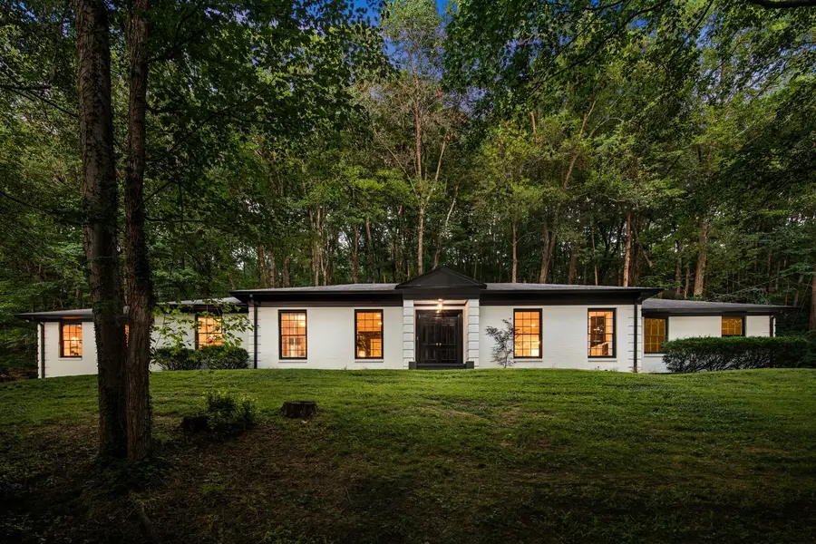1904 Cromwell Dr, Nashville, TN 37215 - #2