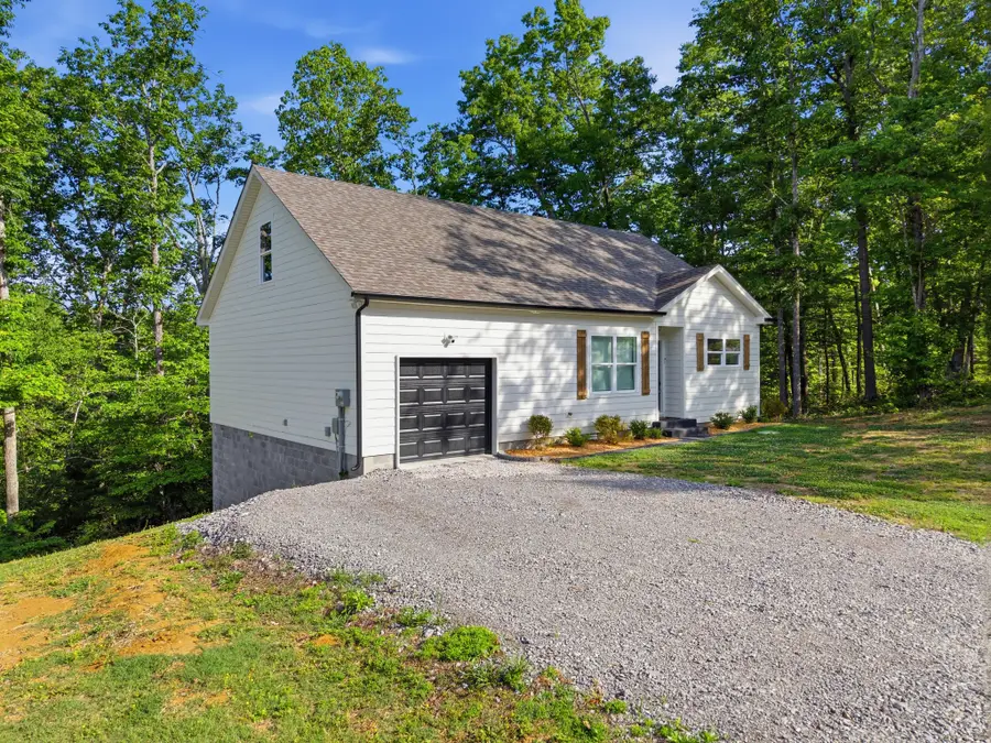331 Shiloh Ln, Smithville, TN 37166 - #3