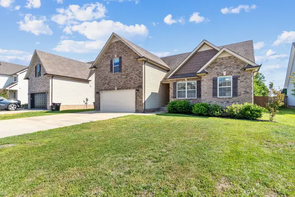 1765 Ellie Piper Cir, Clarksville, TN 37043