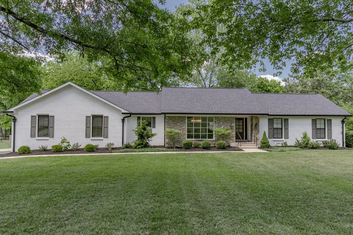 2509 Hillsboro Rd, Franklin, TN 37069 - #1