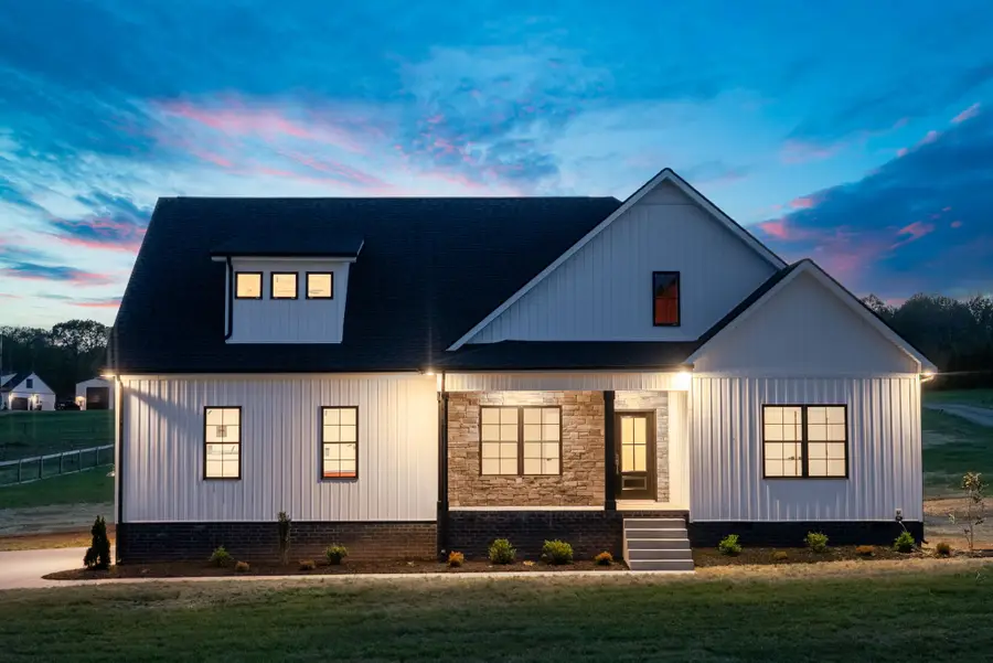 3860 Chapel Hill Rd, Clarksville, TN 37040 - #2