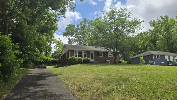 3908 Creekside Dr, Nashville, TN 37211