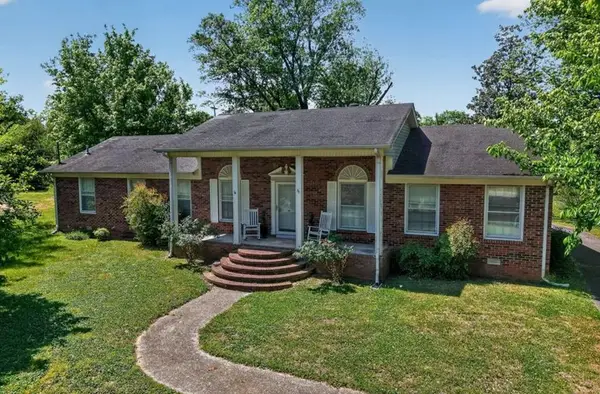 149 N Main St, Sparta, TN 38583