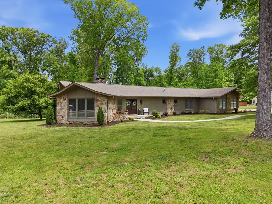1123 Skyline Dr, Sparta, TN 38583 - #3
