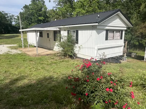 388 Davis Mill Rd, Parsons, TN 38363