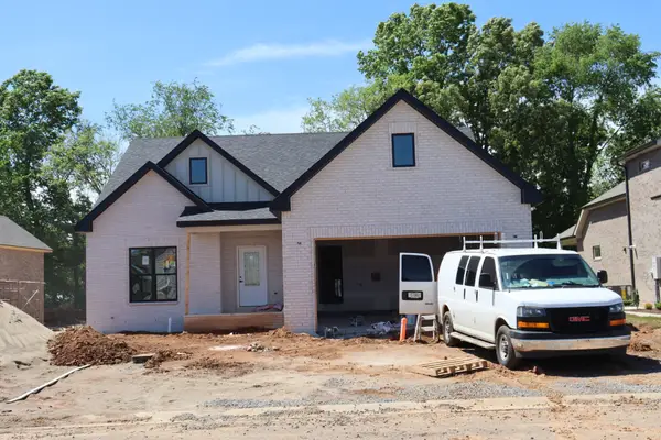 730 Southern Pine Trl, Clarksville, TN 37043