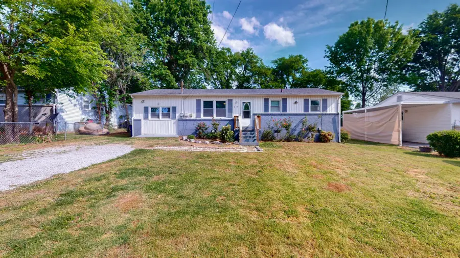 215 Chestnut Dr, Shelbyville, TN 37160 - #3