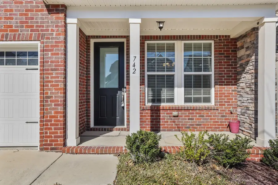 742 Tennypark Ln, Mount Juliet, TN 37122 - #2