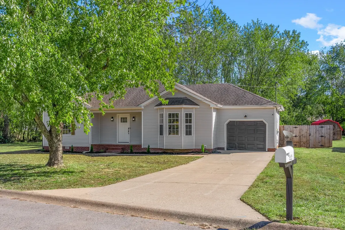 8635 Kingman Ct, Oak Grove, KY 42262 - #1