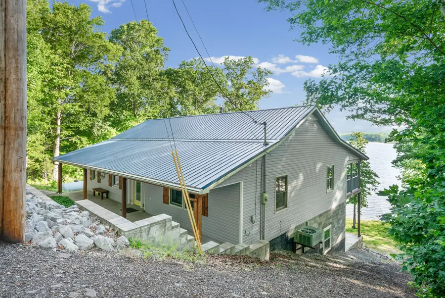 438 Harbor Dr, Bumpus Mills, TN 37028 - #3