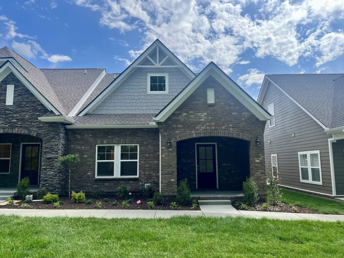 734 Coburg Street, Gallatin, TN 37066 - #1