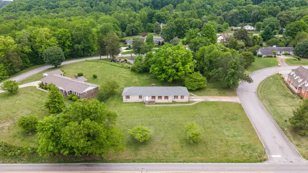 5901 Heathwood Drive, Ooltewah, TN 37363