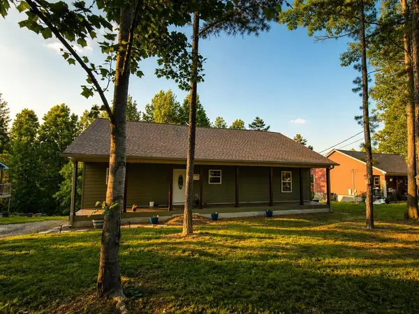 225 Antler Dr, Smithville, TN 37166