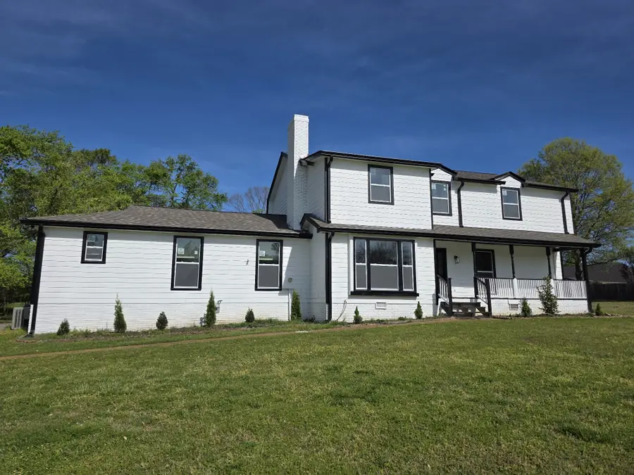 1710 Hickory Trace Dr, Gallatin, TN 37066 - #3