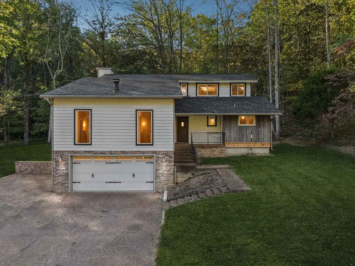 1033 Millers Creek Rd, Goodlettsville, TN 37072 - #1