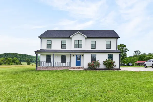 6810 Cherry Creek Rd, Cookeville, TN 38506