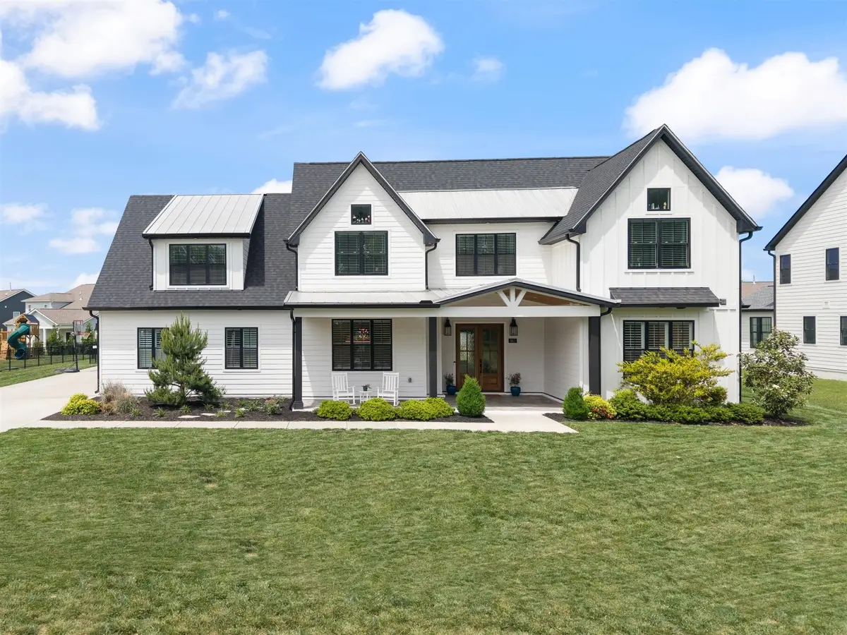863 Shady Bluff Trl, Clarksville, TN 37043 - #1
