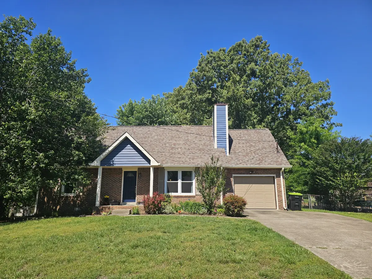 2242 Sweetbriar Dr, Clarksville, TN 37043 - #1
