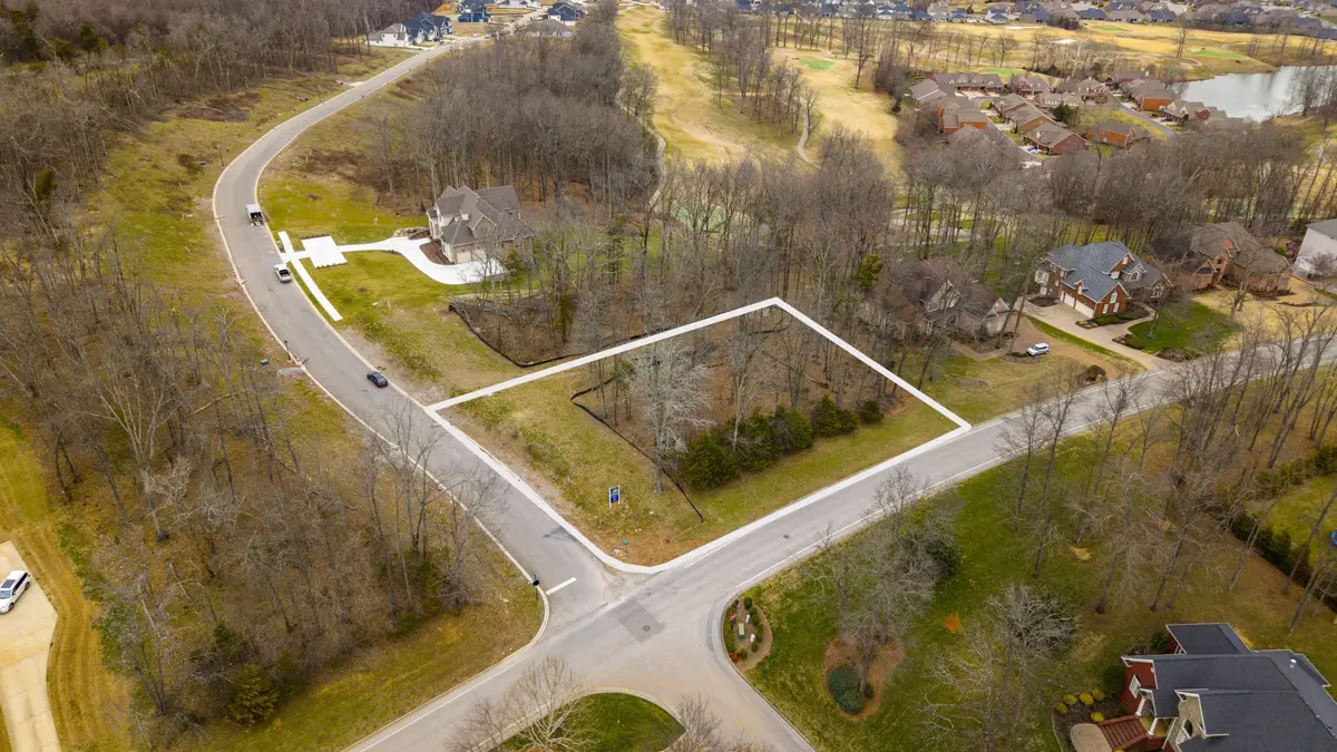 602 Five Oaks Blvd, Lebanon, TN 37087 - #1