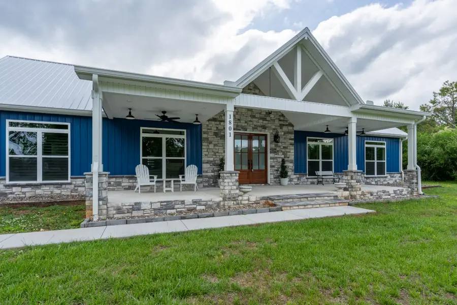 1801 Twin Caves Dr, Lewisburg, TN 37091 - #3