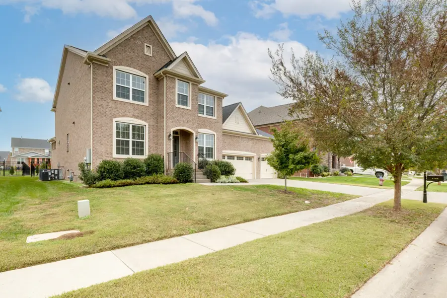 3186 Bradfield Dr, Nolensville, TN 37135 - #2
