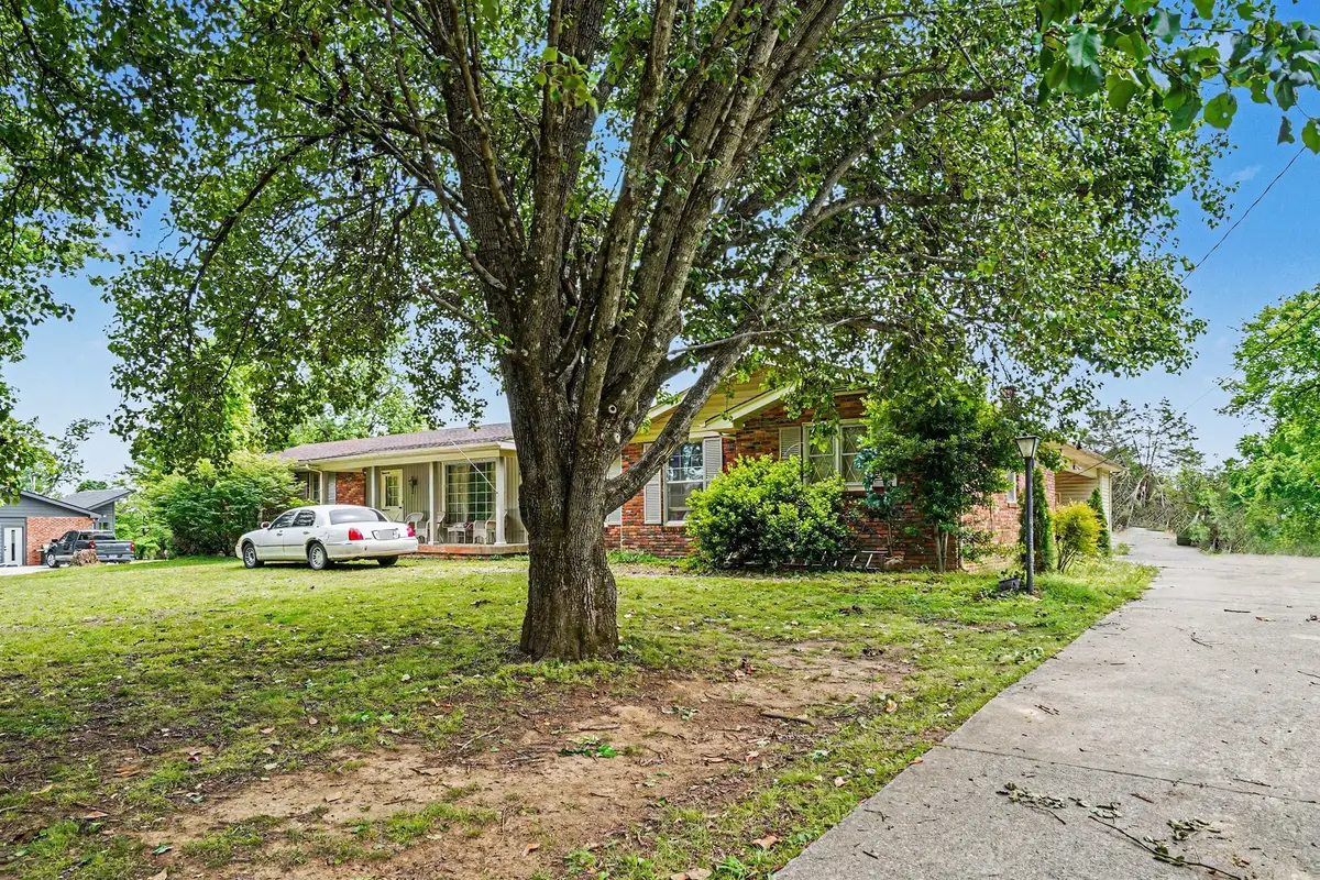 429 Menees Ln, Madison, TN 37115 - #1