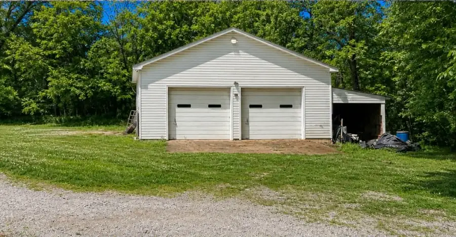955 Rocky Rd, Pulaski, TN 38478 - #3
