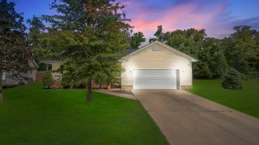 1033 Sivley Rd, Hopkinsville, KY 42240 - #2