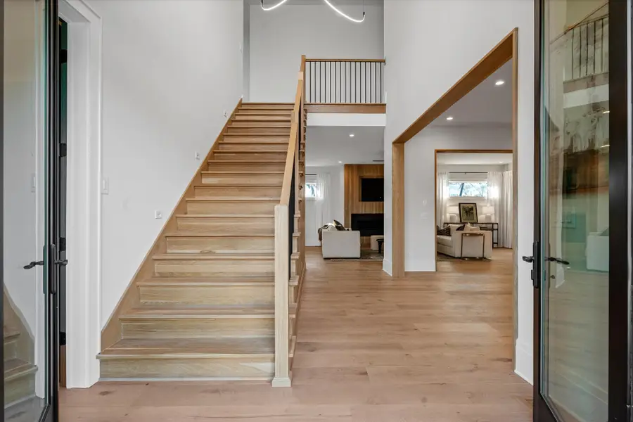 822 Sutton Hill Rd, Nashville, TN 37204 - #2