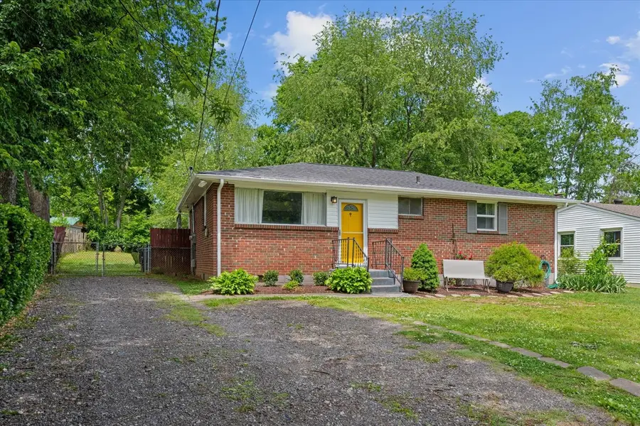 2920 Twin Lawn Dr, Nashville, TN 37214 - #2