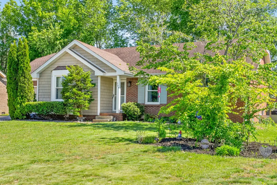 204 Millstone Cir, Clarksville, TN 37042 - #3