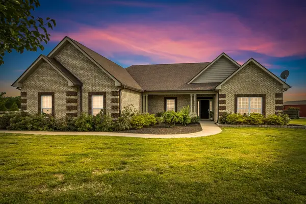 776 Farmer Rd, Eagleville, TN 37060