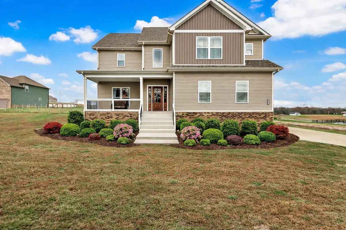 4032 Chapel Hill Rd, Clarksville, TN 37040 - #1