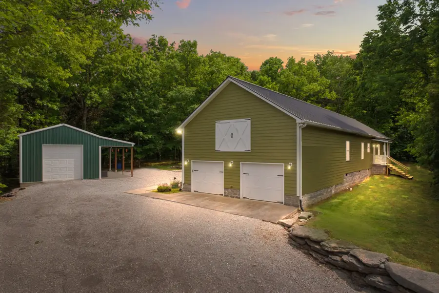 9588 Vaught Rd, Readyville, TN 37149 - #2