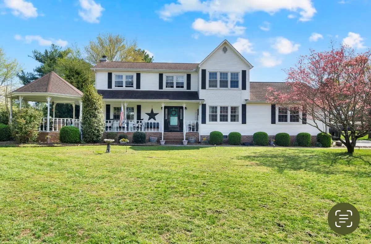 146 Holly Dr, Winchester, TN 37398 - #1