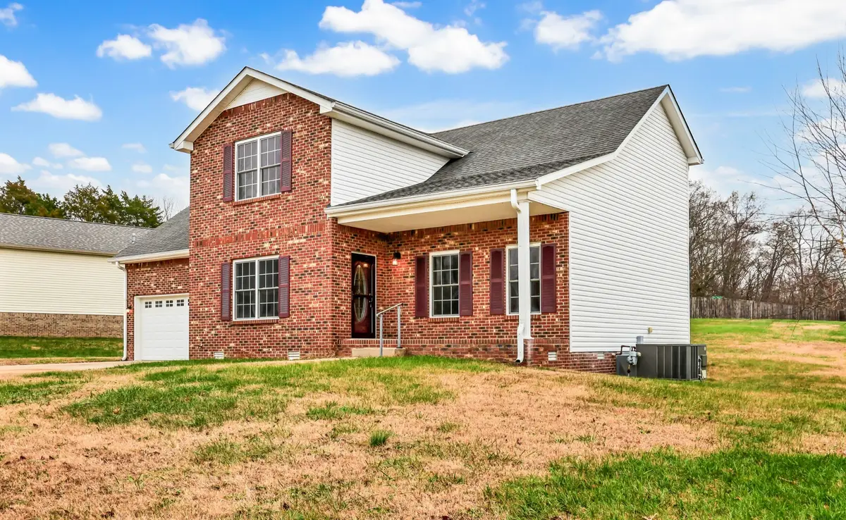 154 Derwent Dr, Clarksville, TN 37040 - #1