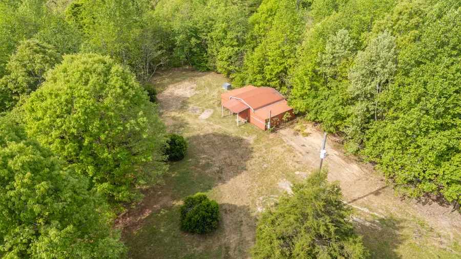 175 Chickasaw Cv, Waynesboro, TN 38485 - #2