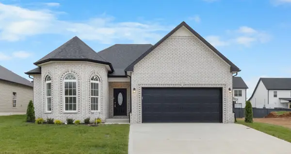1244 Mourning Cloak Dr, Clarksville, TN 37043