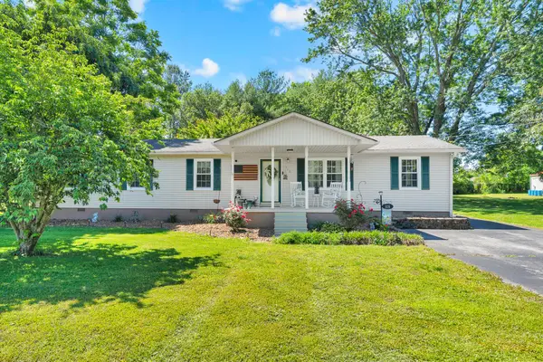 316 Davis St, Cowan, TN 37318