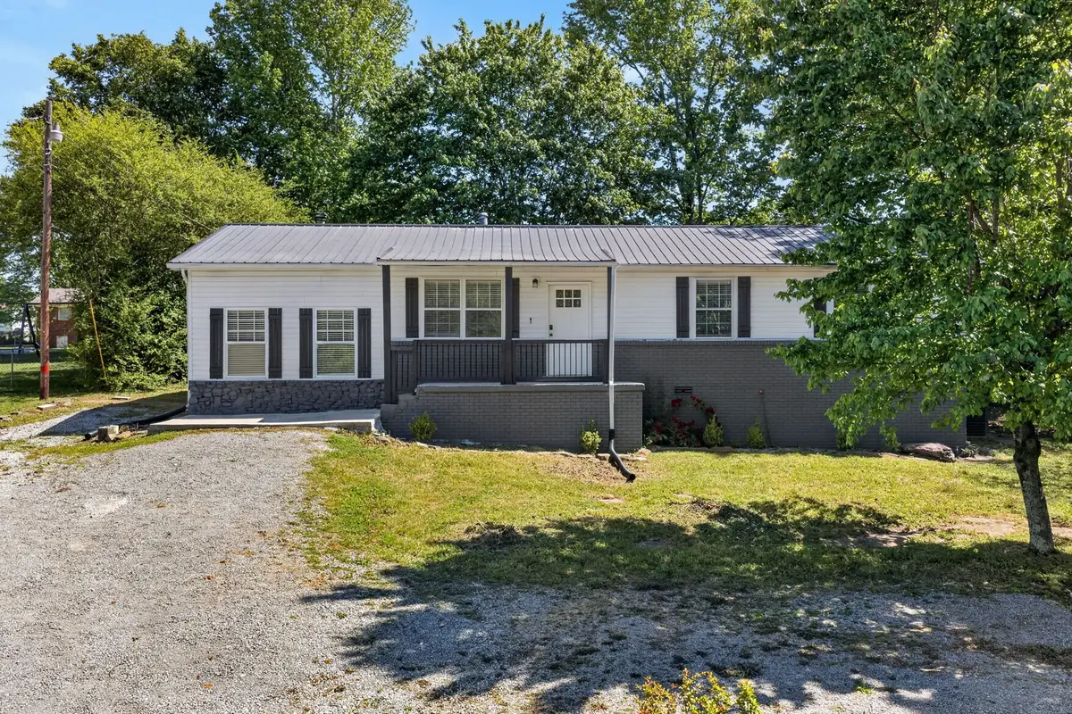 651 Prentice St, Crossville, TN 38555 - #1