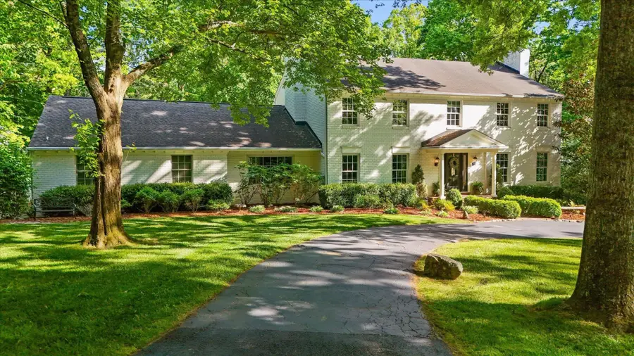 57 Carriage Hill Road, Signal Mountain, TN 37377 - #2