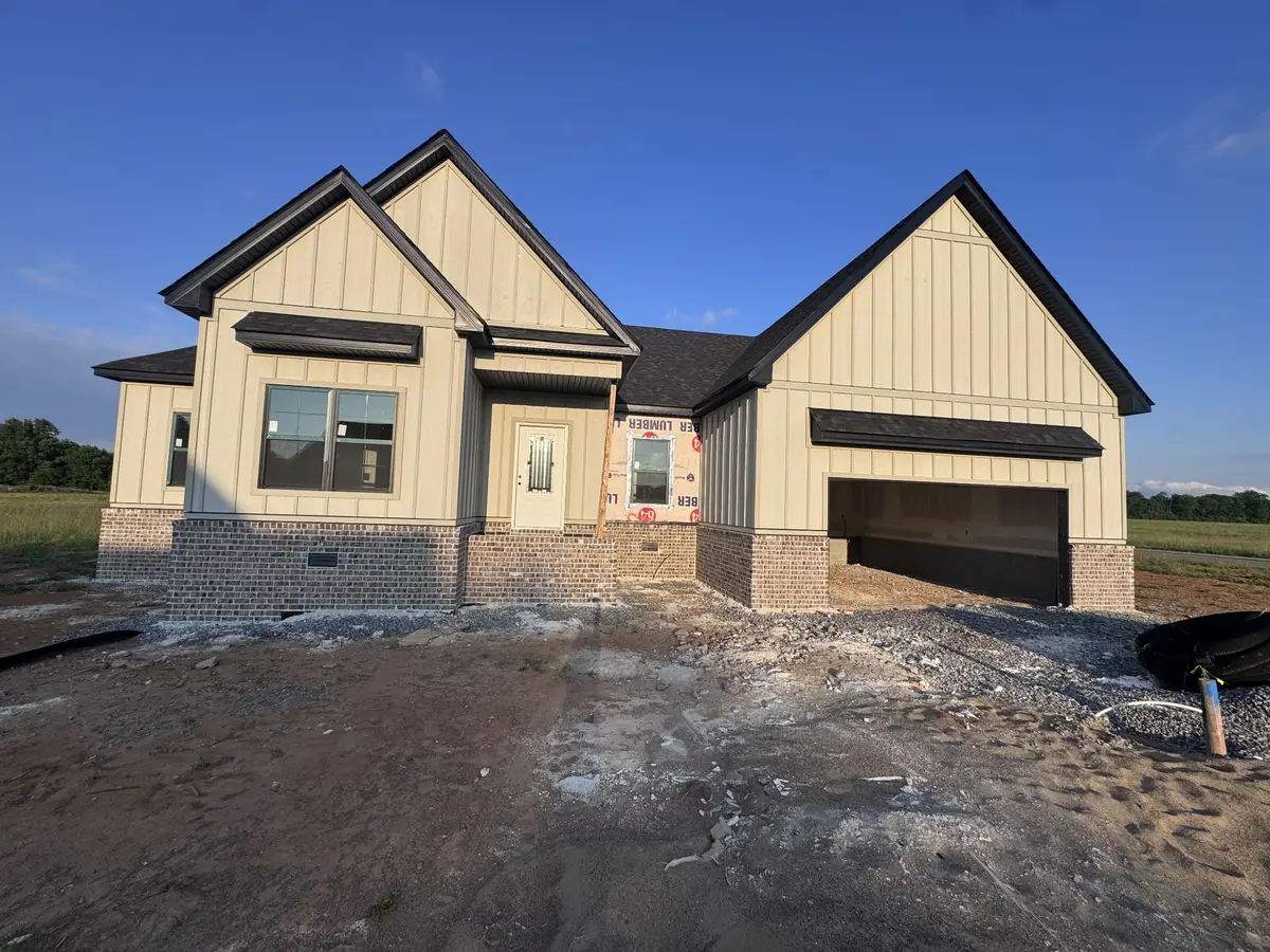 182 Harvest Moon Ct, Clarksville, TN 37043 - #1
