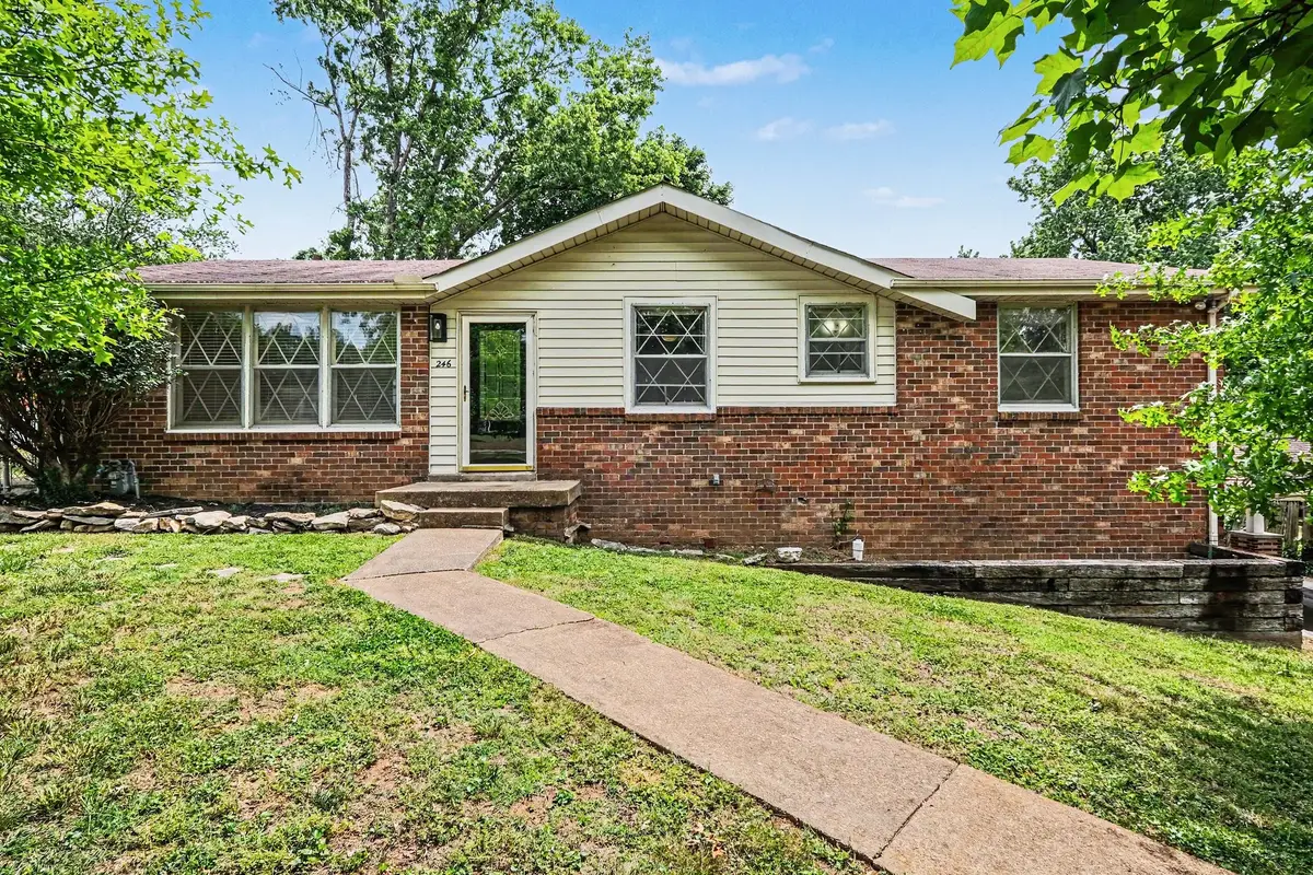 246 Sterling Rd, Hendersonville, TN 37075 - #1
