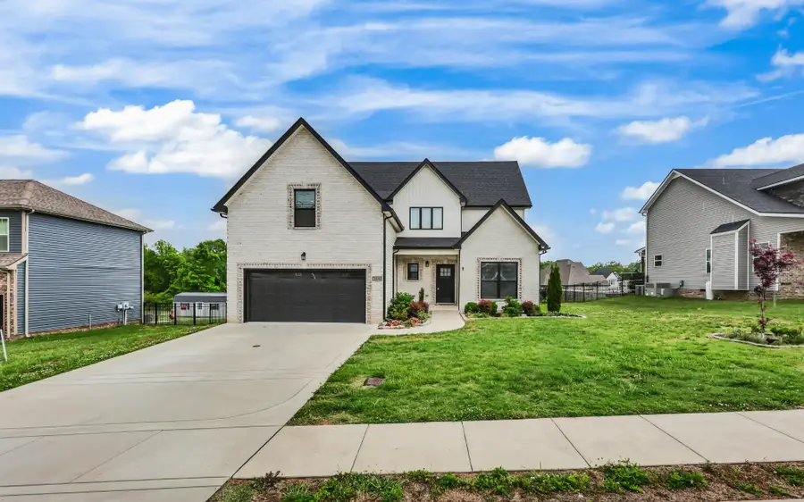 1298 Highgrove Ln, Clarksville, TN 37043 - #2