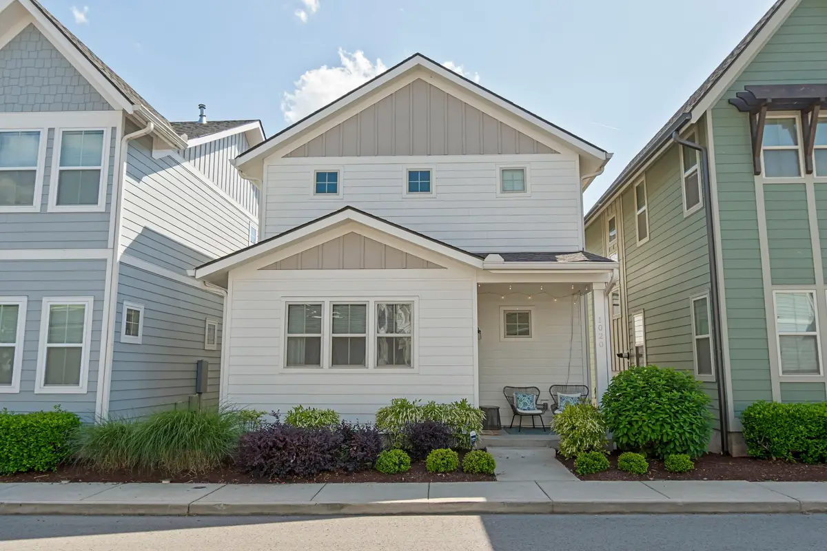 1020 Treaty Oaks Dr, Nashville, TN 37209 - #1