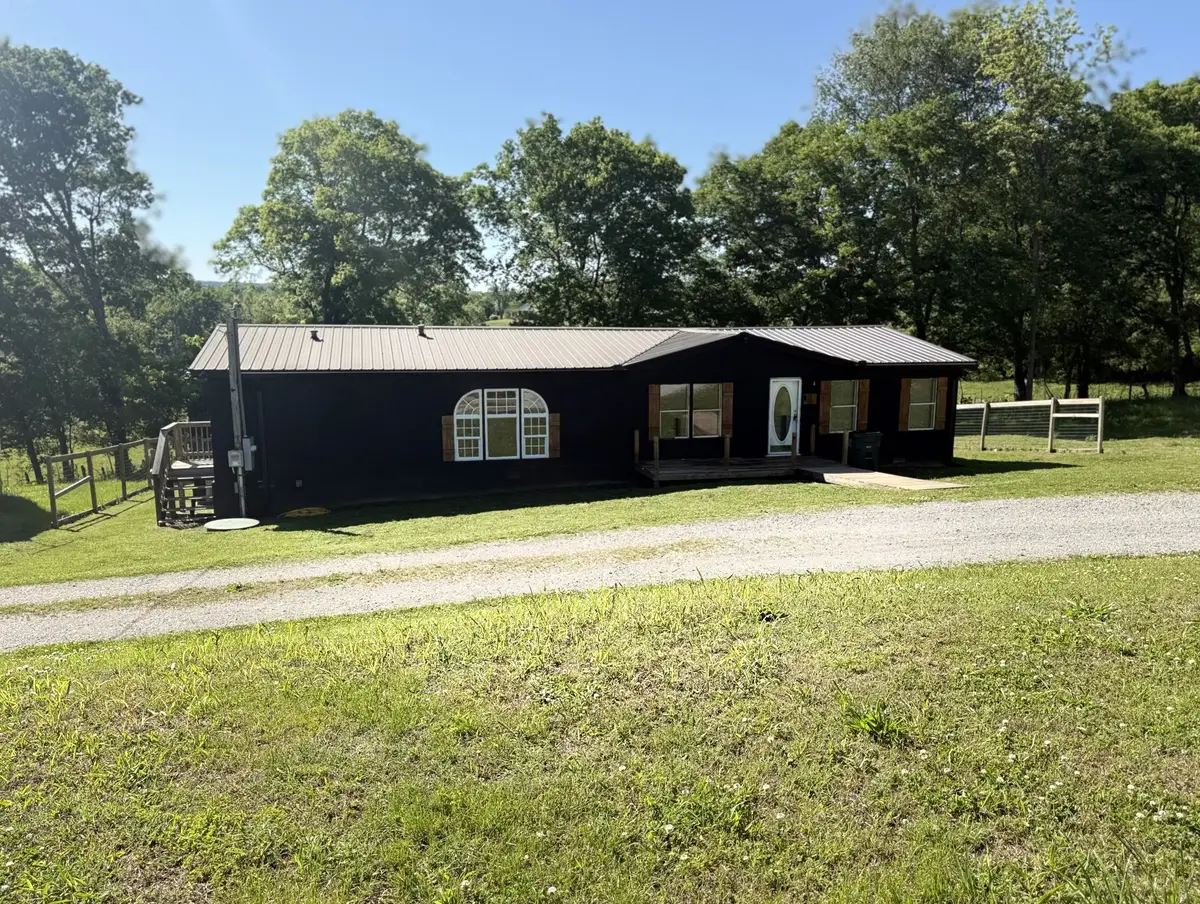 436 Love St, Sparta, TN 38583 - #1