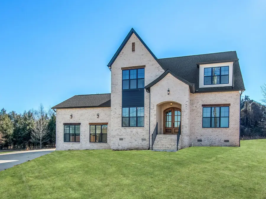 249 Rockytop Trl, Mount Juliet, TN 37122 - #2