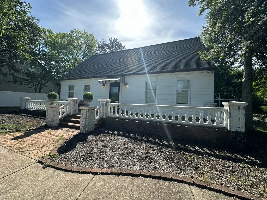 2866 N Thompson Ln, Murfreesboro, TN 37129 - #1